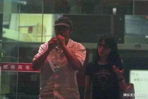 娱乐吃瓜导演,幕后故事与热点追踪  第1张