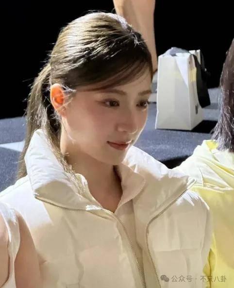 娱乐大妞吃瓜,揭秘“吃瓜”背后的娱乐大妞  第2张