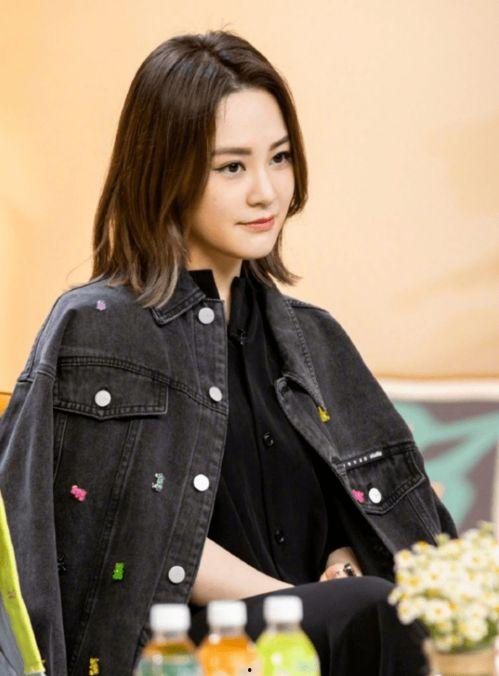 娱乐吃瓜女歌手,揭秘女歌手的吃瓜故事  第2张