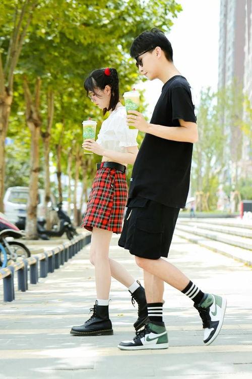 嘻嘻吃瓜娱乐,揭秘娱乐圈幕后故事,带你领略明星真实生活 第3张 嘻嘻吃瓜娱乐,揭秘娱乐圈幕后故事,带你领略明星真实生活 第3张