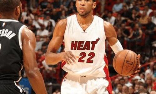 nba三分球排行榜吃瓜娱乐,盘点那些让人“哇塞”的远投高手！  第1张