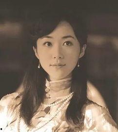 娱乐圈十大吃瓜女星,揭秘幕后故事与八卦风云 第2张 娱乐圈十大吃瓜女星,揭秘幕后故事与八卦风云 第2张