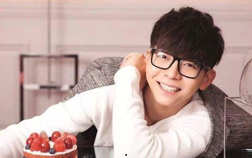 娱乐吃瓜酱男友,揭秘明星背后的甜蜜故事  第3张