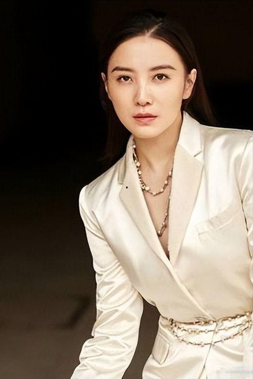 娱乐吃瓜君宋佳,娱乐吃瓜界的风云人物  第2张