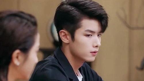 娱乐吃瓜男老板,吃瓜老板的幕后故事  第3张