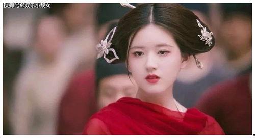 娱乐圈吃瓜赵露思是谁啊,娱乐圈新晋小花，吃瓜群众热议的焦点人物  第3张