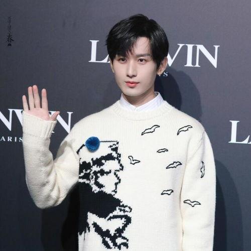 娱乐吃瓜成毅,从娱乐吃瓜到实力派演员的蜕变之路  第2张