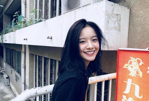 娱乐圈李庚希吃瓜事件真相,揭秘娱乐圈真相与误解  第1张