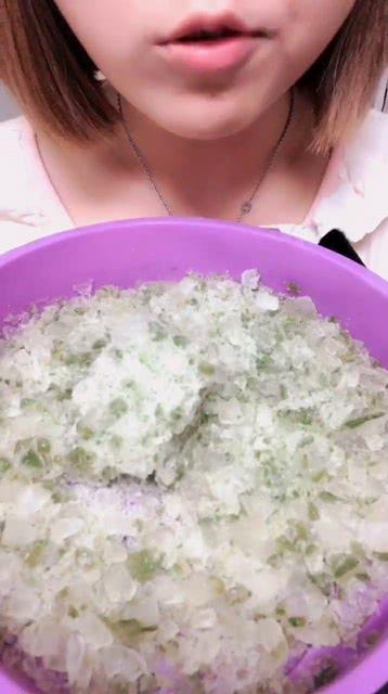 娱乐吃瓜酱冰块,娱乐吃瓜酱带你领略清凉趣味  第3张