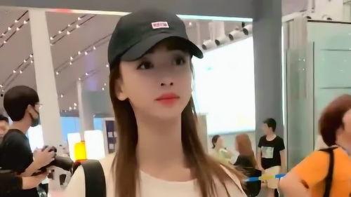 娱乐吃瓜酱一步三回头,一步三回头,揭秘娱乐圈那些事儿 第3张 娱乐吃瓜酱一步三回头,一步三回头,揭秘娱乐圈那些事儿 第3张