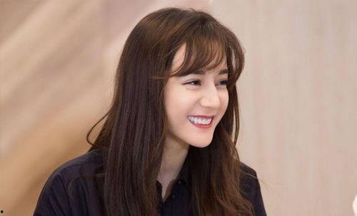 黑红女明星吃瓜系统小说娱乐圈,黑红女明星的瓜田奇遇记  第3张