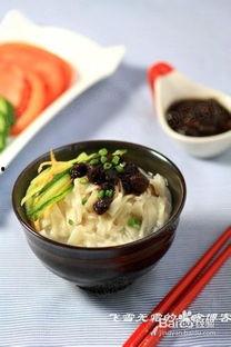 娱乐吃瓜酱面条,揭秘娱乐圈那些鲜为人知的幕后故事  第3张