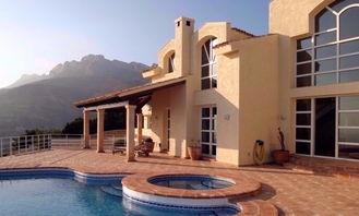 娱乐吃瓜君别墅,揭秘隐藏在豪宅背后的奢华生活  第3张