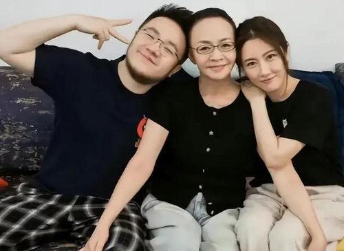 娱乐718吃瓜最新,揭秘娱乐圈最新“瓜”事，带你领略明星幕后故事  第2张