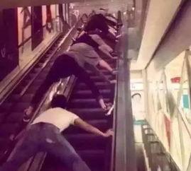 娱乐吃瓜酱电梯,揭秘娱乐圈幕后故事  第2张