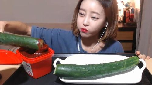 娱乐吃瓜酱变白,揭秘变白背后的秘密  第3张